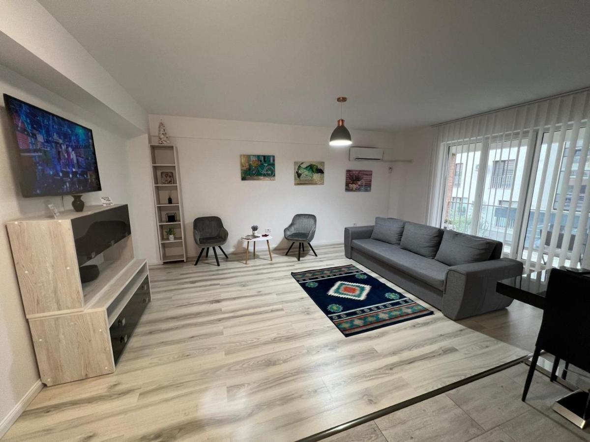 Chic Apartament Complex Inamstro Iasi Eksteriør bilde