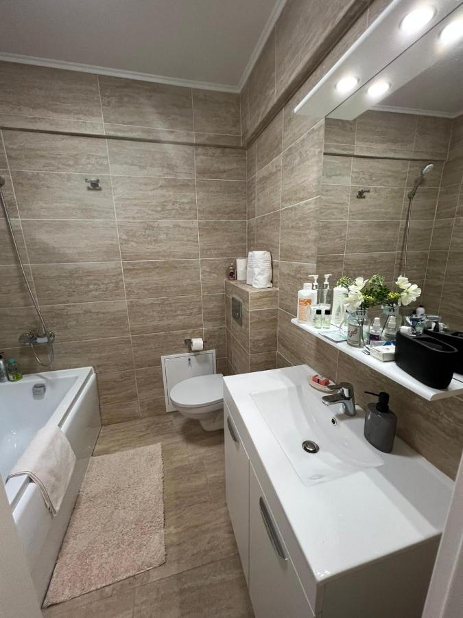 Chic Apartament Complex Inamstro Iasi Eksteriør bilde